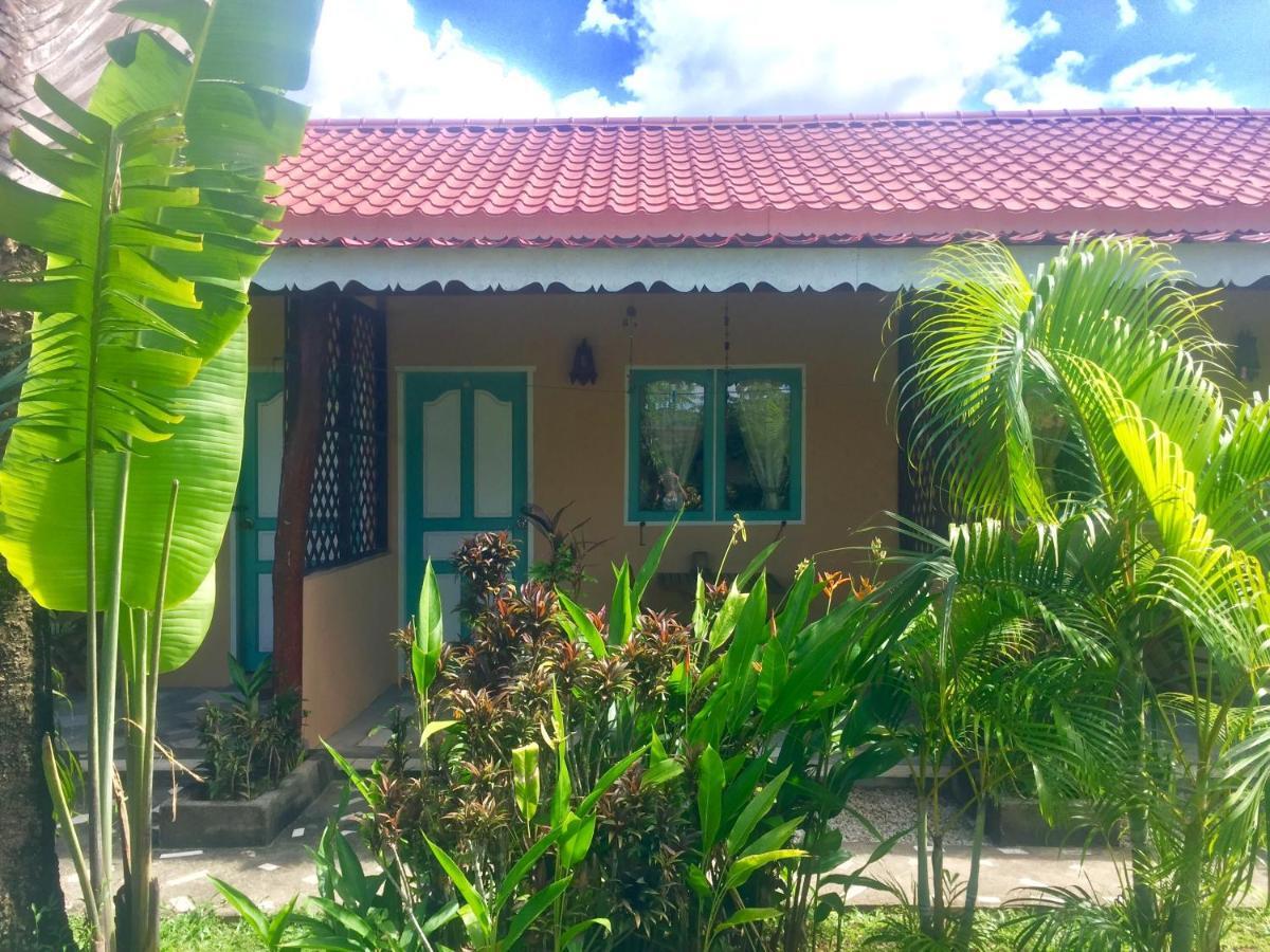 Soluna Guest House Pantai Cenang  Εξωτερικό φωτογραφία