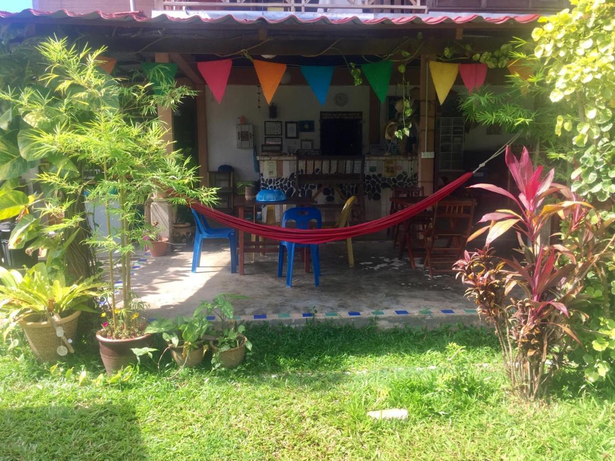 Soluna Guest House Pantai Cenang  Εξωτερικό φωτογραφία