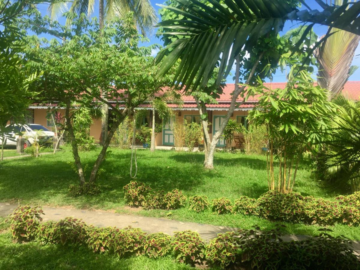 Soluna Guest House Pantai Cenang  Εξωτερικό φωτογραφία